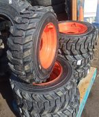 Шина 10-16.5 в сборе с диском для Bobcat Шина 10-16.5 в сборе с диском для Bobcat